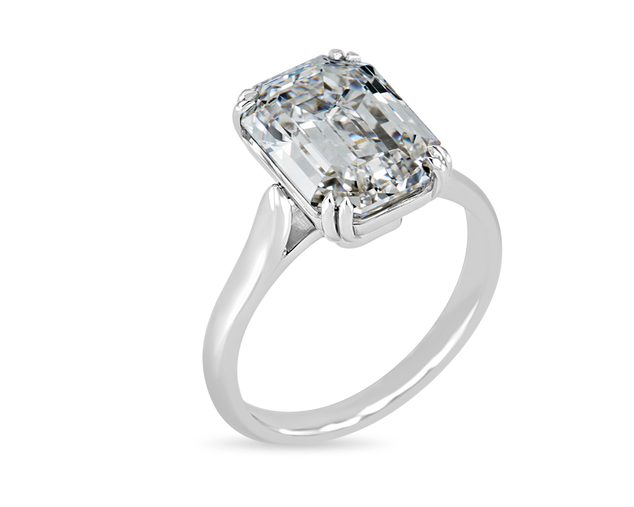 The Trueste Solitaire Engagement Ring with cathedral band | Victor 